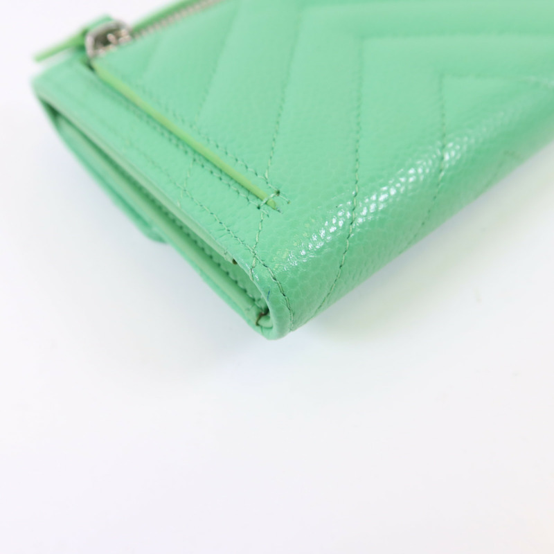 CHANEL 牛皮皮革Three-fold Wallet銀扣錢包-14