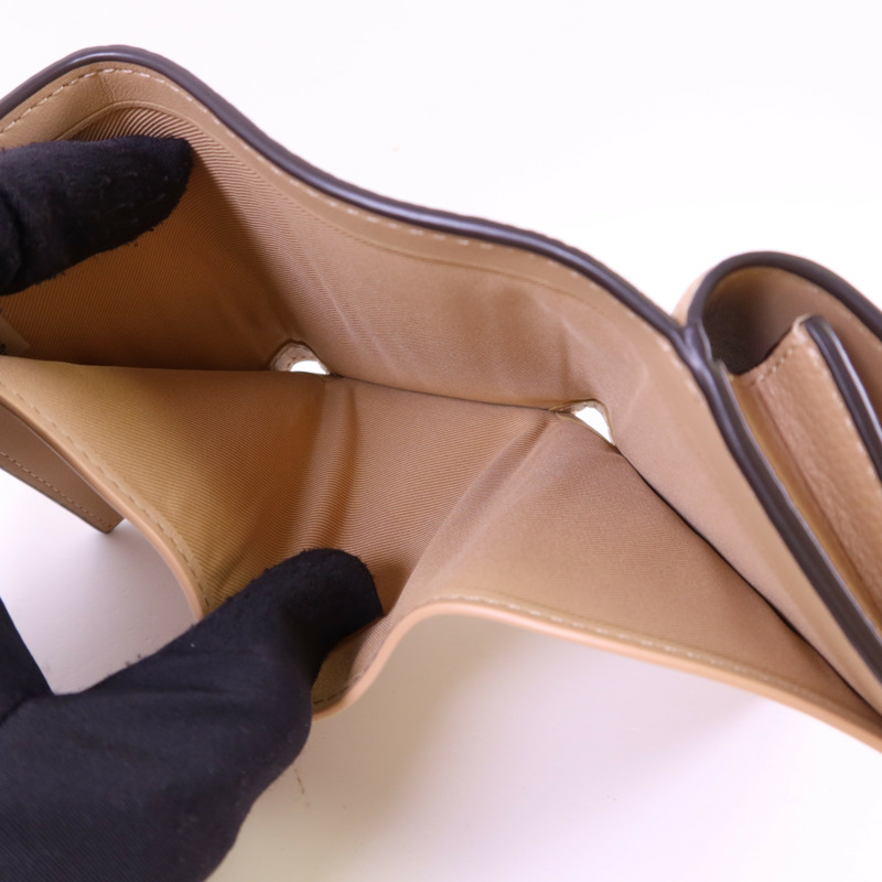 COACH 牛皮皮革Wallet銀扣錢包-6