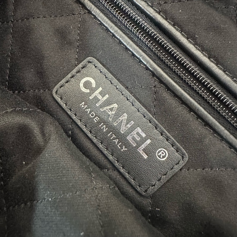 Chanel AS3260 黑皮銀鏈22bag 小號-32