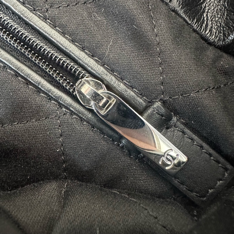Chanel AS3260 黑皮銀鏈22bag 小號-33