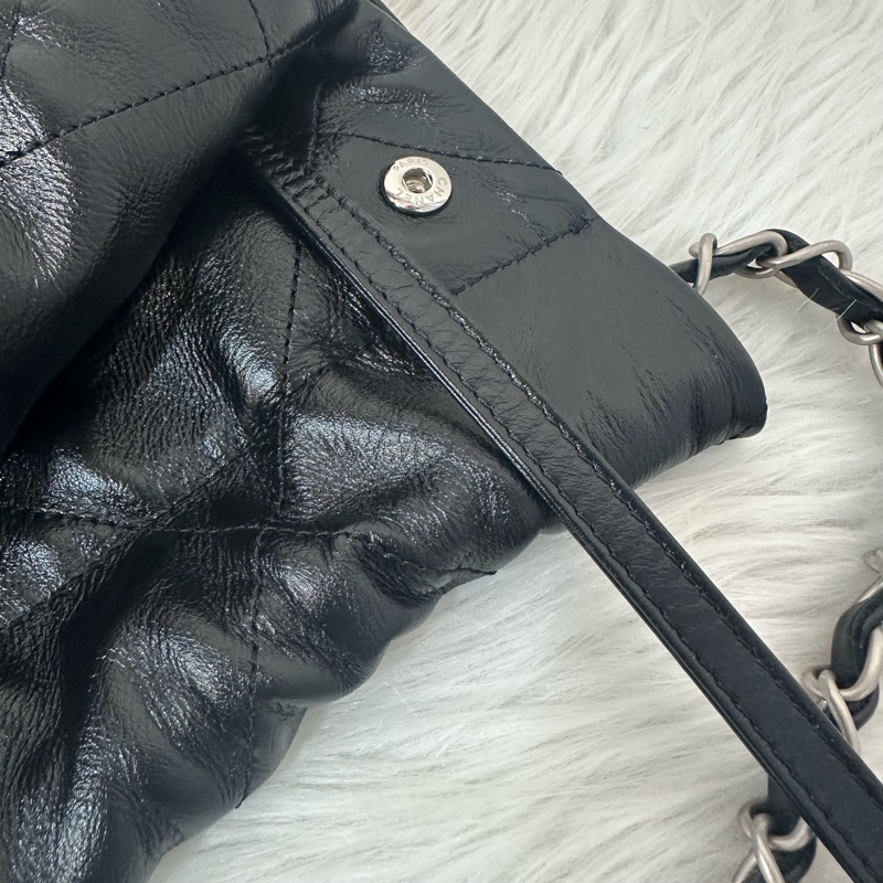 Chanel AS3260 黑皮銀鏈22bag 小號-37