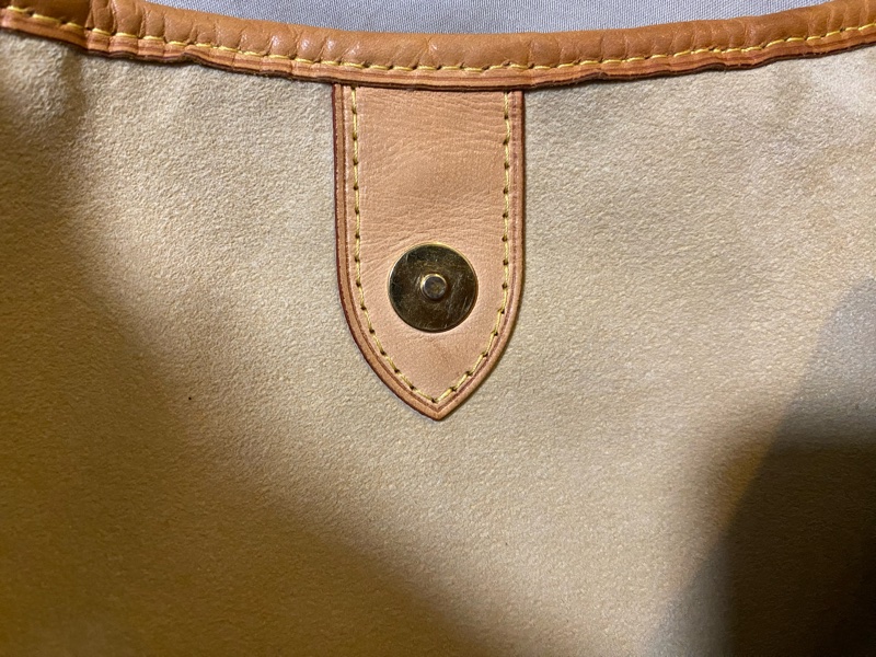 LV 蠻新 使用痕跡 肩背包 單肩包 大包 大容量 磁扣 托特包 南瓜包-10