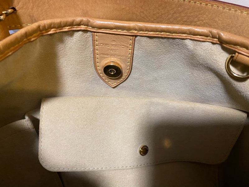 LV 蠻新 使用痕跡 肩背包 單肩包 大包 大容量 磁扣 托特包 南瓜包-11