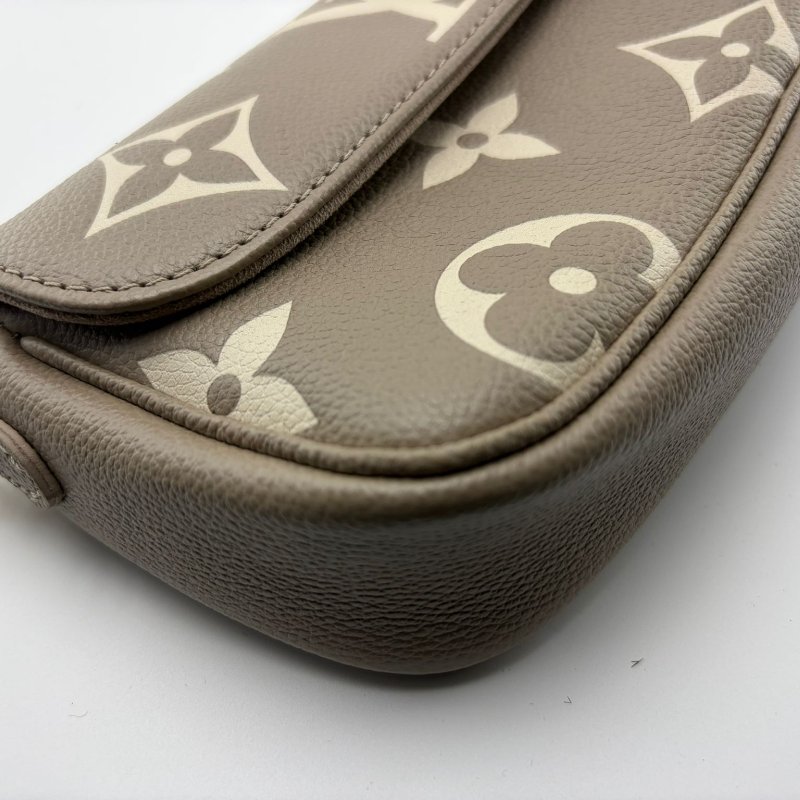 路易威登 Wallet On Chain Ivy 手袋-13