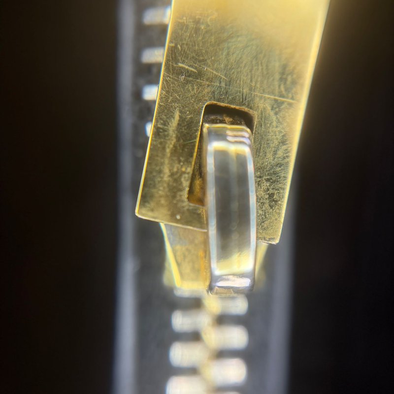 聖羅蘭 CASSANDRE ENVELOPE 鍊條包-18