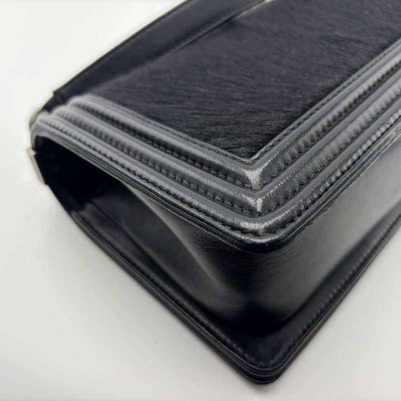 香奈兒 Boy Chanel 系列口蓋包-9