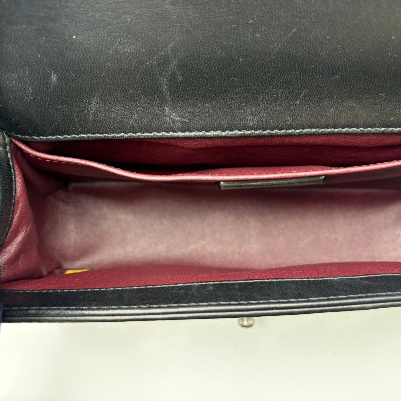 香奈兒 Boy Chanel 系列口蓋包-13