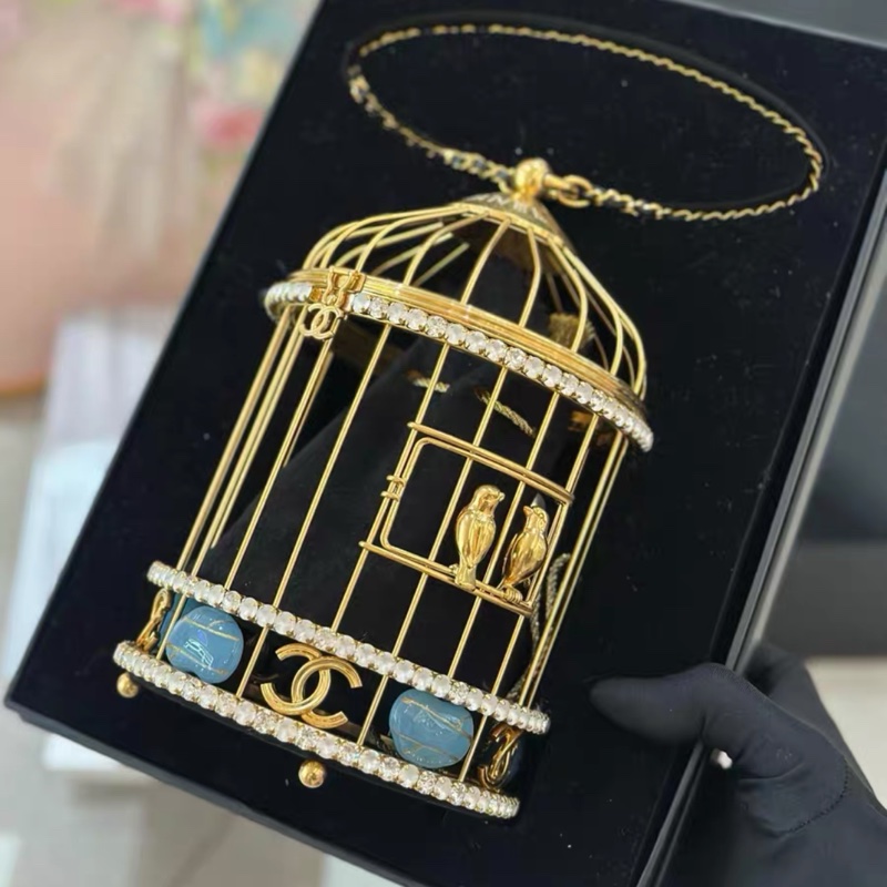 【全新 VIC特級收藏品!】Chanel 鳥籠包 秀場紀念款-3