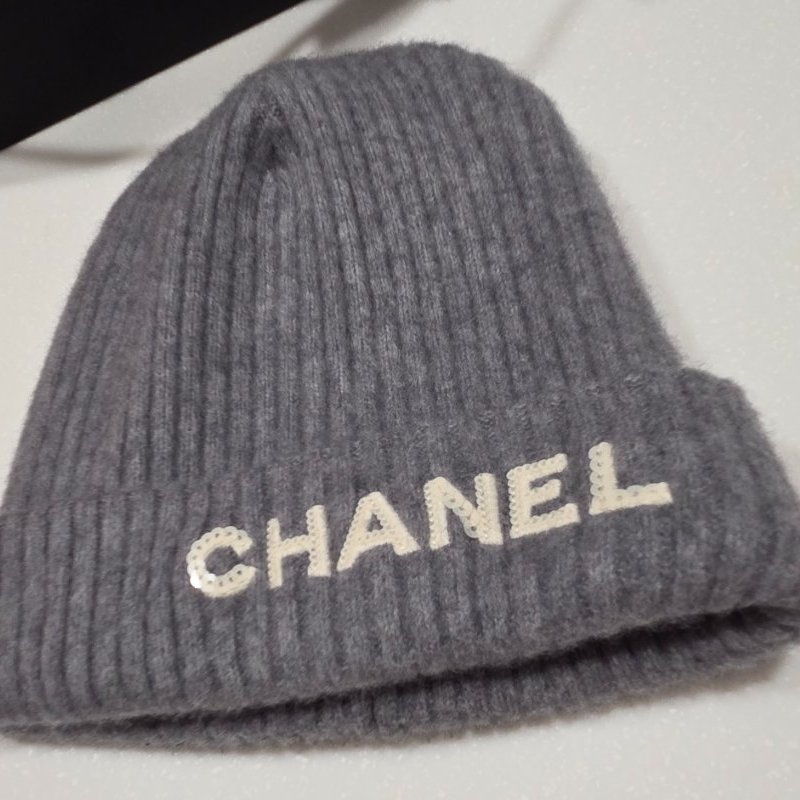 禮物～ Chanel香奈兒經典珠片刺繡logo灰色100%Cachemire羊毛針織帽/ 冷帽/ 保暖帽/ 超厚毛帽-3