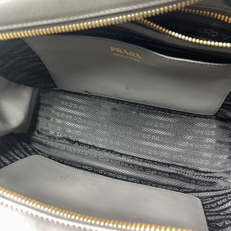 Prada 灰色復古保齡球公事包30*18*8.5 98新塵袋肩帶保卡-2