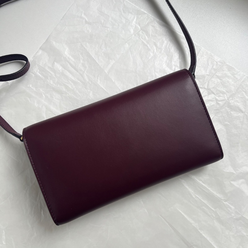 Burberry酒紅色信封包 20.5*12.5*2 99新配件塵袋-8