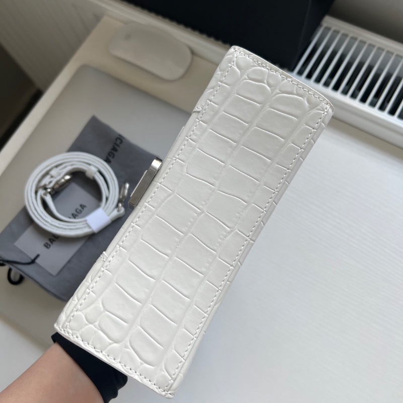 balenciaga沙漏包xs號 鰐魚壓紋19*13*8cm 全新閒置塵袋肩帶-5