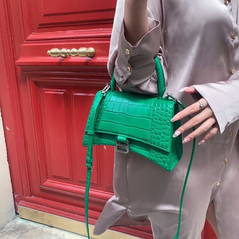 Balenciaga xs沙漏包19x13 98新配件塵袋