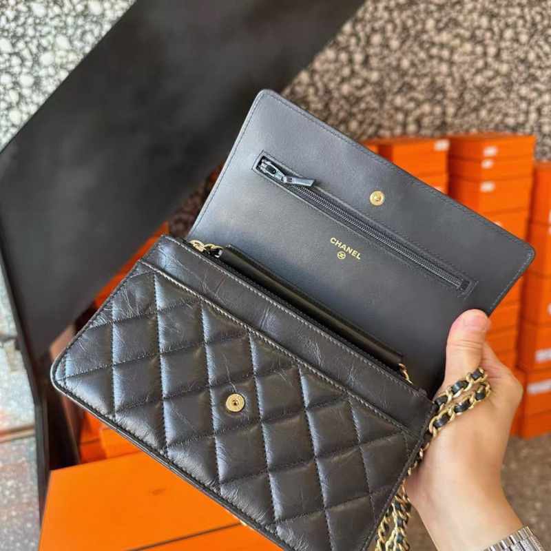 Chanel絕版徽章woc-2