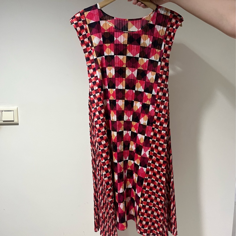 三宅一生 Pleats Please 經典菱格幾何壓褶洋裝 (PP33-JH757)-0