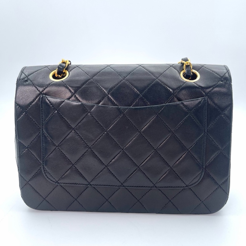「JL精品代購」 香奈兒中古黑金羊皮大翻蓋書包扣鏈條包-4