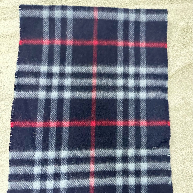 BURBERRY海軍藍格紋羊絨圍巾✨ 過年清倉便宜售～-14