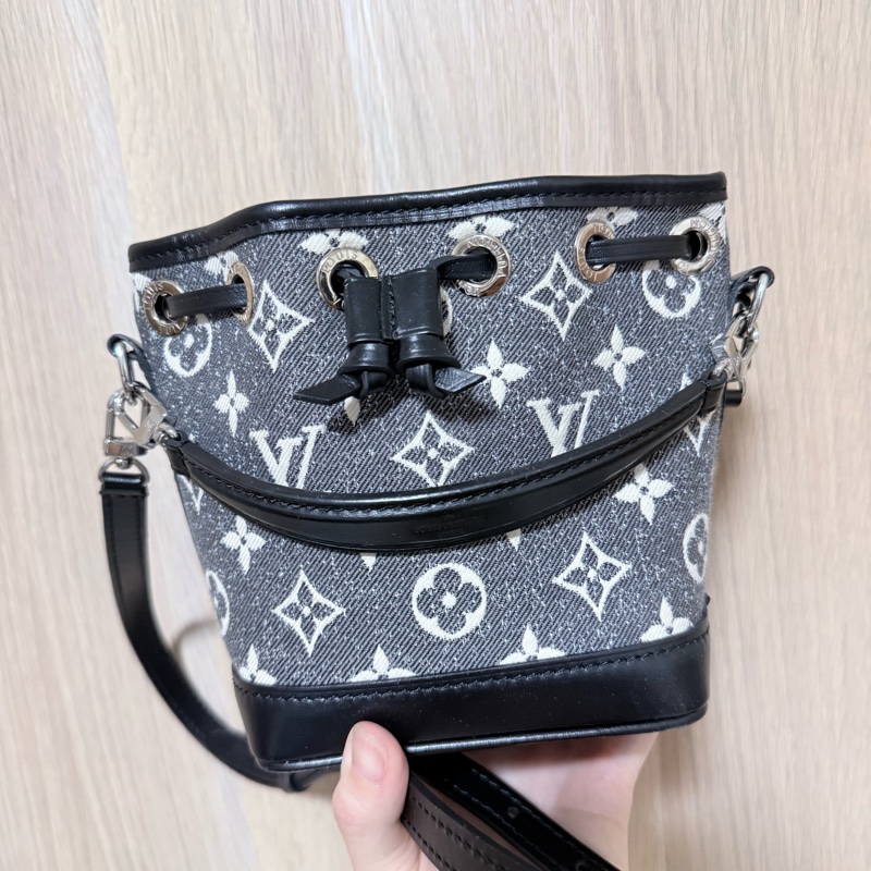 Louis Vuitton Louis Vuitton 經典NANO NOE單寧牛仔帆布束口肩背水桶包(迷你/灰)-1