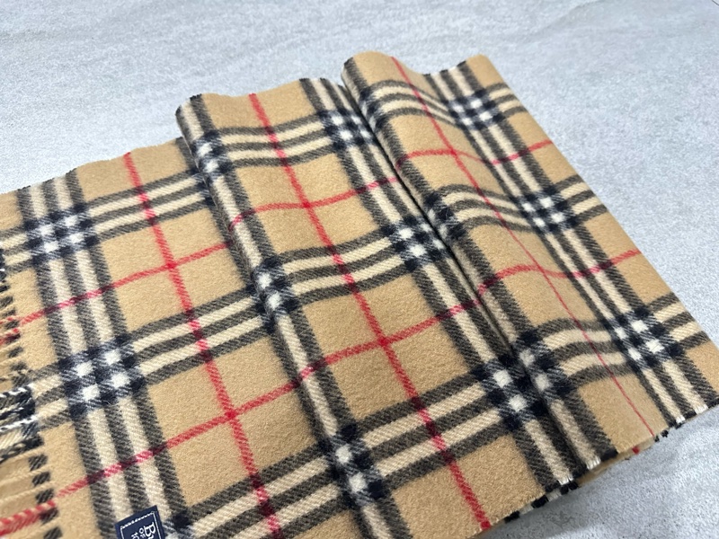 BURBERRY經典格紋羔羊毛圍巾✨-20