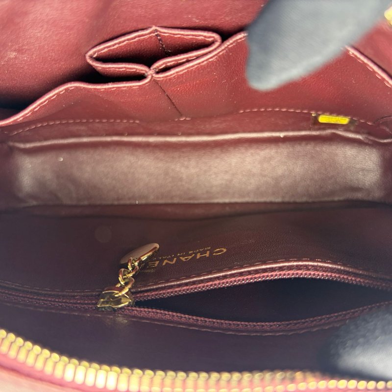 香奈兒 V 紋相機包-13