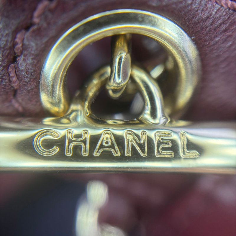 香奈兒 V 紋相機包-15