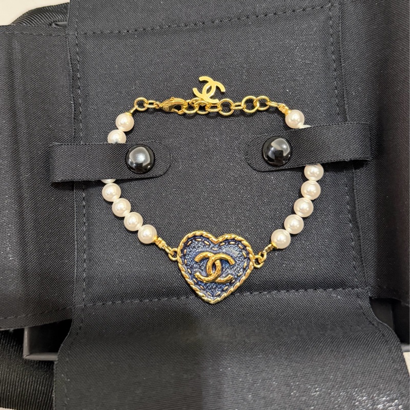 香奈兒 Chanel 24P 絕版 牛仔愛心珍珠手鍊+牛仔愛心耳環 耳針 一組一起帶 超美-3