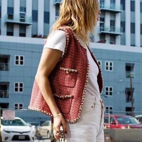 CHANEL vest-1