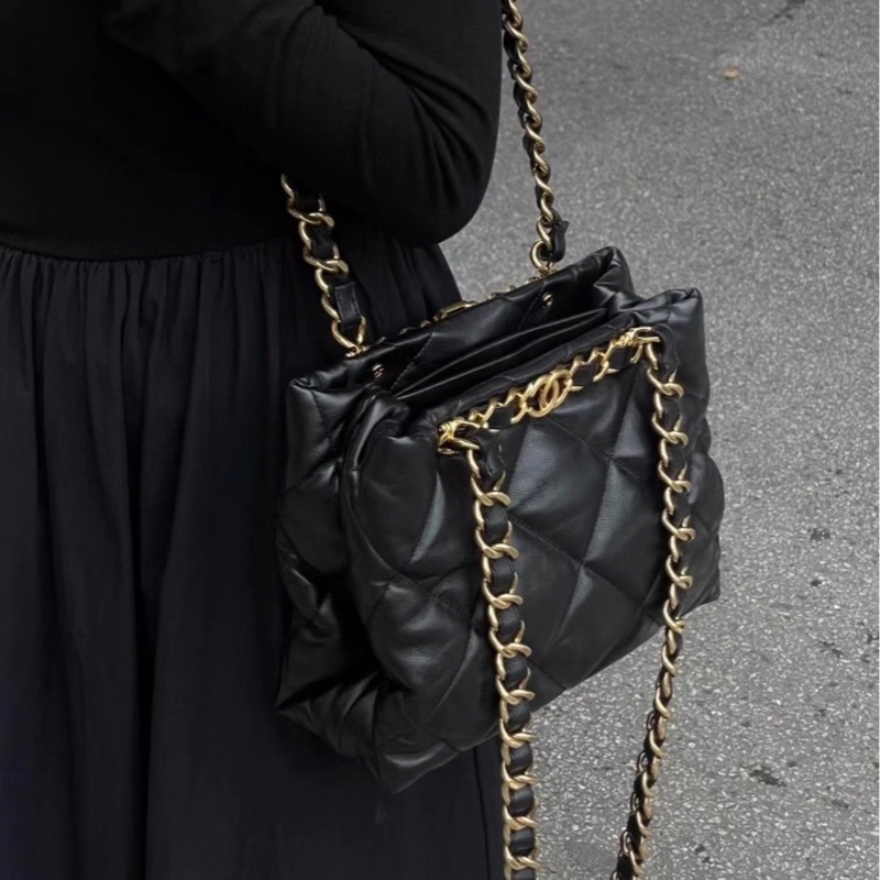 慵懶氣質風💎99新🆕Chanel香奈兒黑金菱格紋托特單肩手提包-5