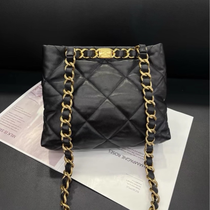 慵懶氣質風💎99新🆕Chanel香奈兒黑金菱格紋托特單肩手提包-8