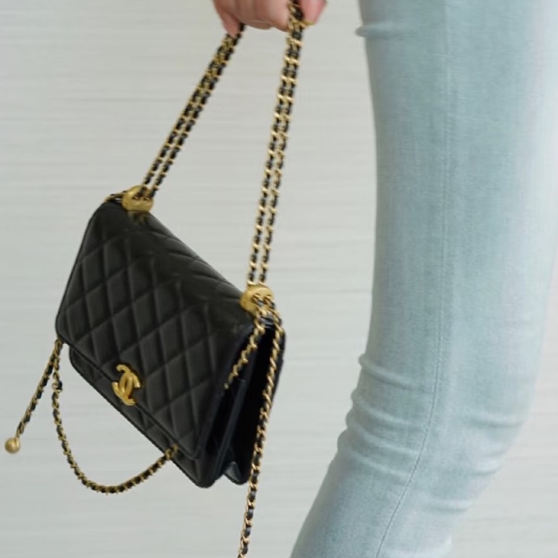 顏值爆表❤️‍🔥限量價🆕Chanel香奈兒黑金雙金球woc鏈條單肩斜挎包⛓️-4