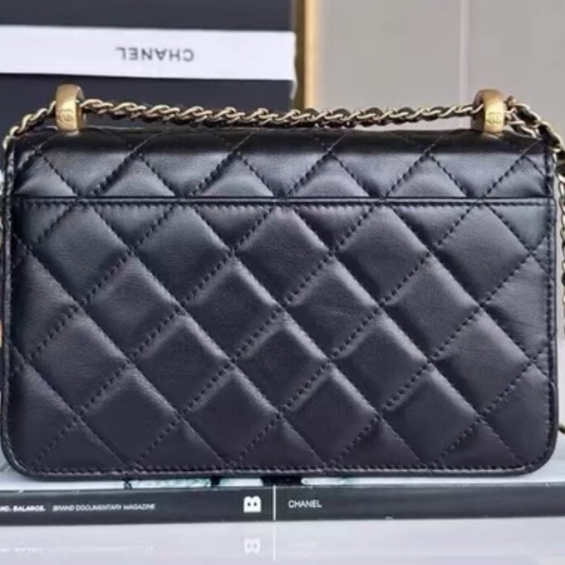 顏值爆表❤️‍🔥限量價🆕Chanel香奈兒黑金雙金球woc鏈條單肩斜挎包⛓️-12