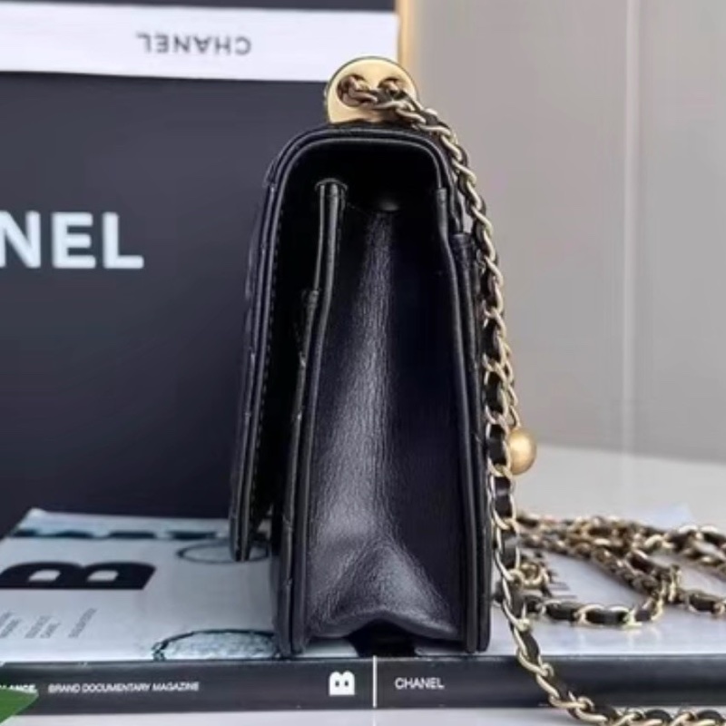 顏值爆表❤️‍🔥限量價🆕Chanel香奈兒黑金雙金球woc鏈條單肩斜挎包⛓️-13