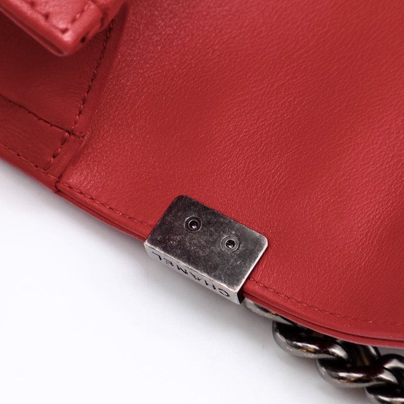 CHANEL Boy25 V紋牛皮口蓋包 - 紅銀22開-5