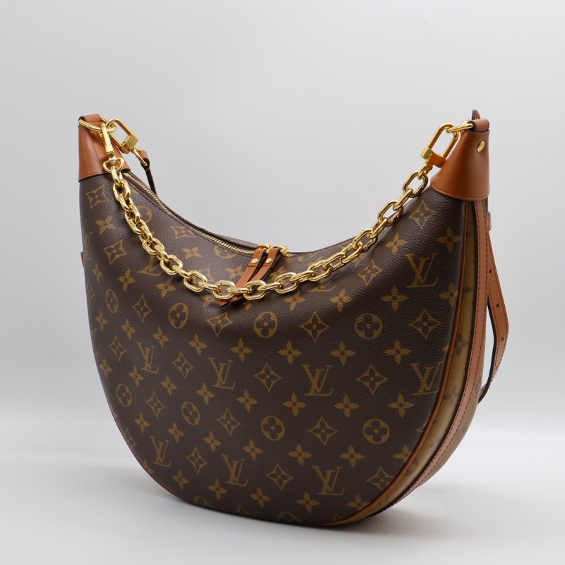 LOUIS VUITTON Loop hobo-17