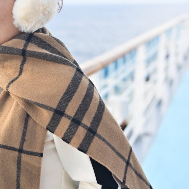 Burberry 100%羊毛經典款圍巾-4