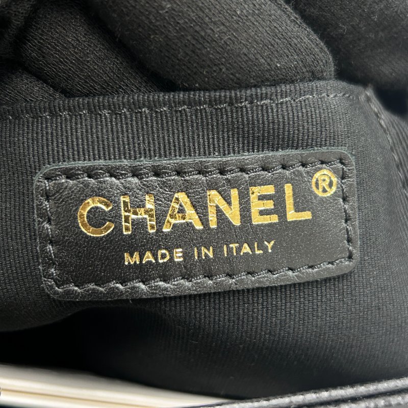 CHANEL 香奈兒 URBAN SPIRIT BACKPACK 菱格荔枝皮翻蓋後背包 手提肩背 牛皮 黑色 金扣-16