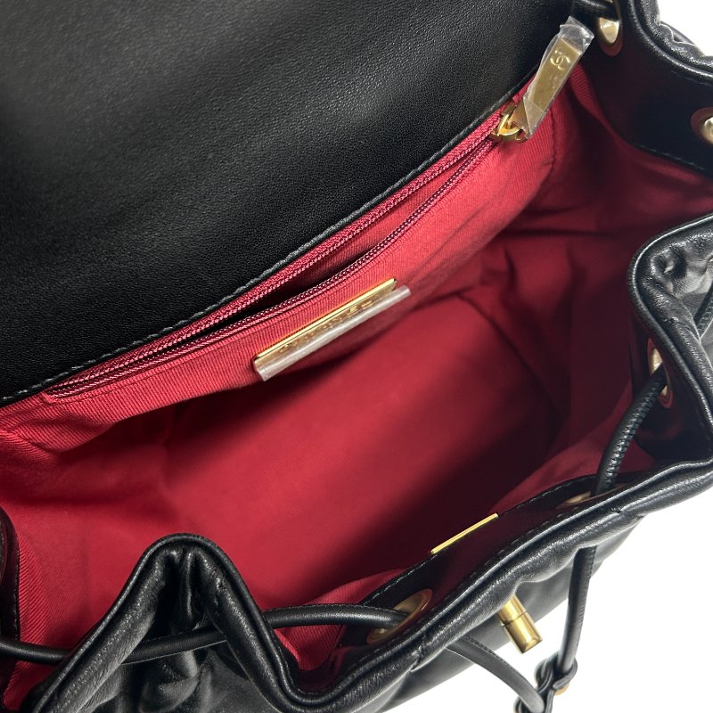 CHANEL 香奈兒 菱格紋翻蓋束口後背包 粗鏈條設計 牛皮 黑色 金扣-11