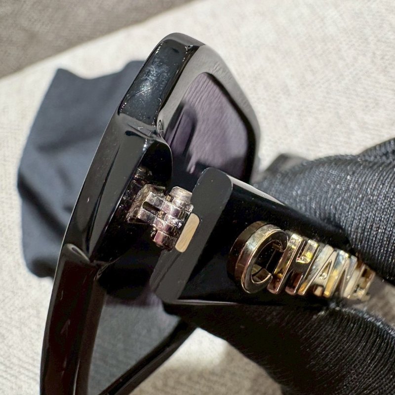 CHANEL LOGO 墨鏡-6