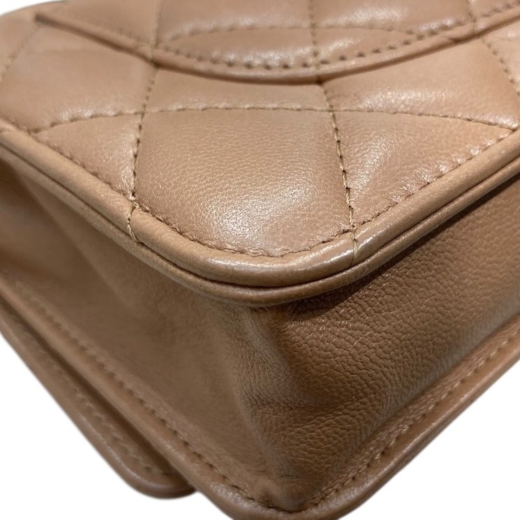 CHANEL 香奈兒 WOC 皮革 緞帶鍊條 側背包 泰奶色-10