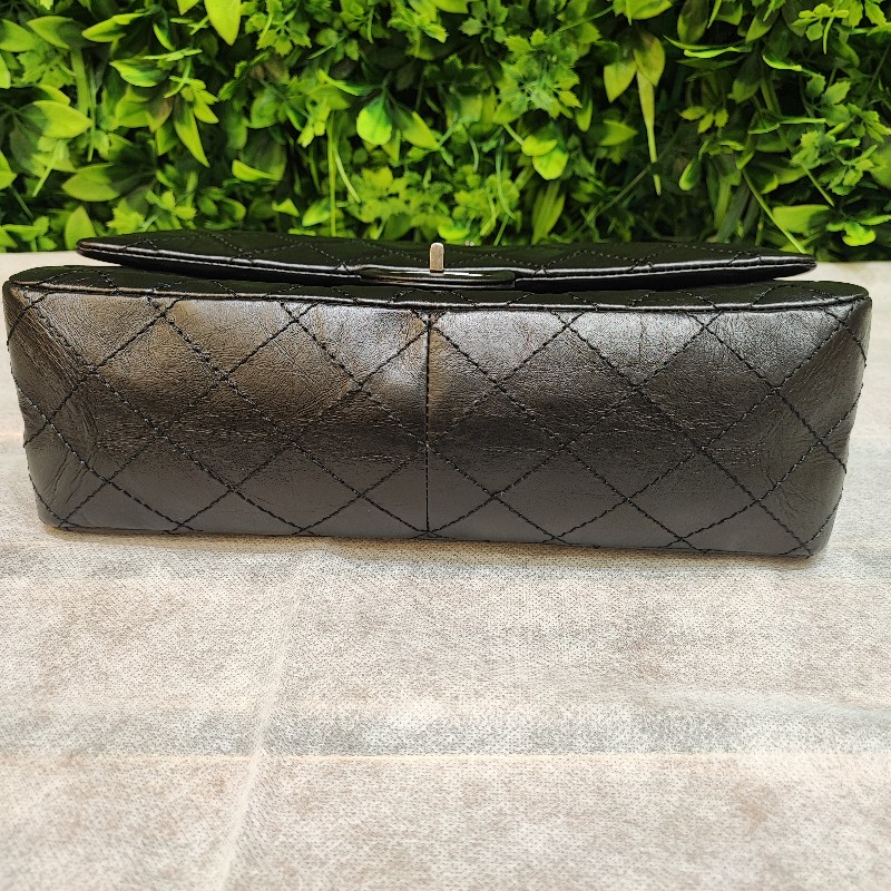 Chanel 2.55 Medium-9