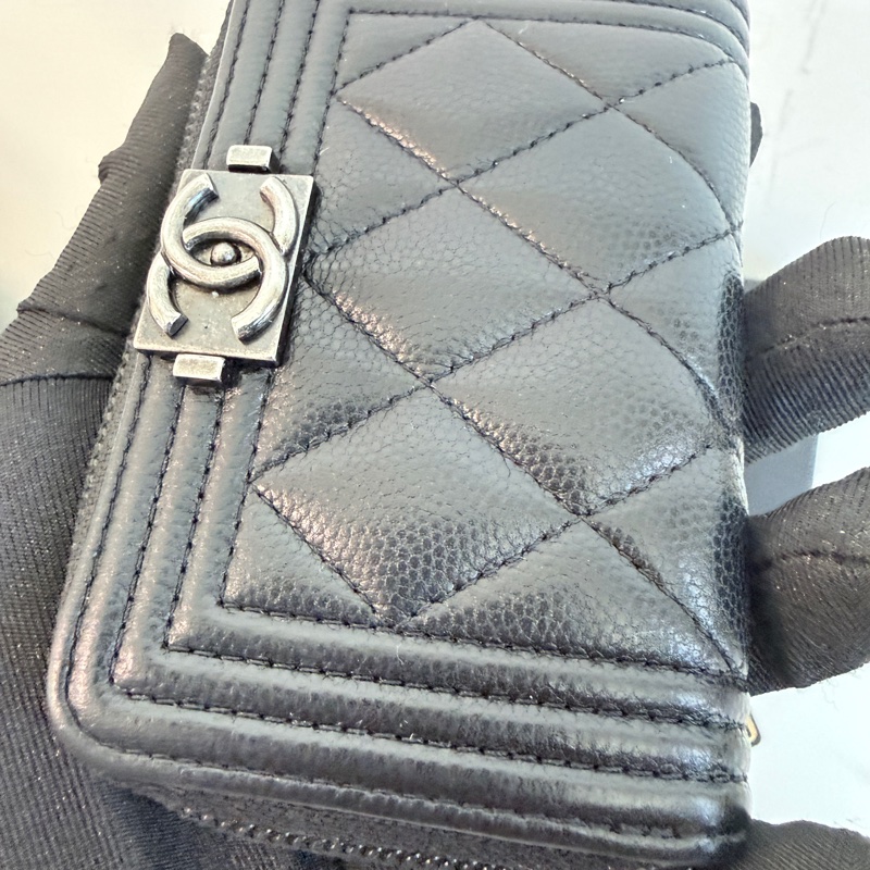 Chanel✨Boy 荔枝紋卡包零錢包-9