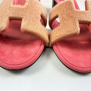 ＊奢華大道國際精品＊【H0411】HERMES 粉藕色 絨毛 H粗跟涼鞋 38號-6