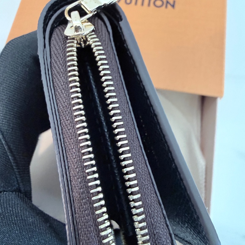 Louis Vuitton✨芯片版 M81461 Lou錢包卡包雙色帆布拉鍊錢包-7