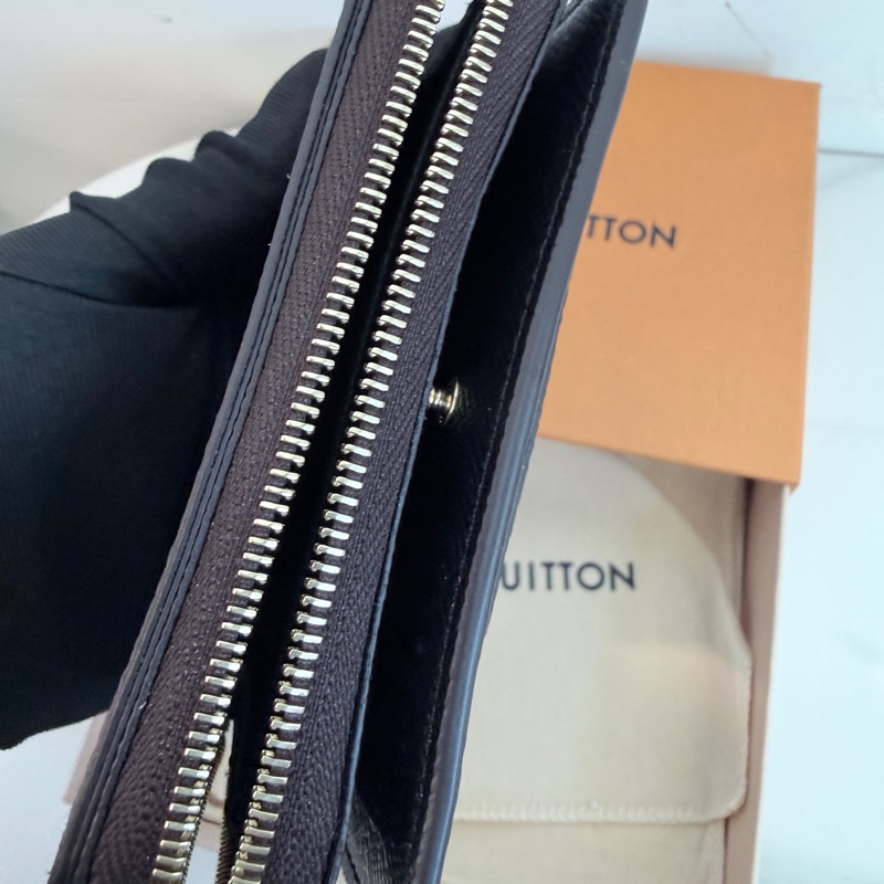 Louis Vuitton✨芯片版 M81461 Lou錢包卡包雙色帆布拉鍊錢包-9