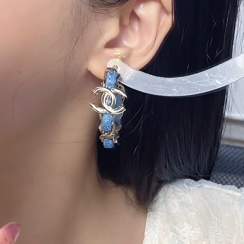 Chanel香奈兒牛仔皮穿耳環-0