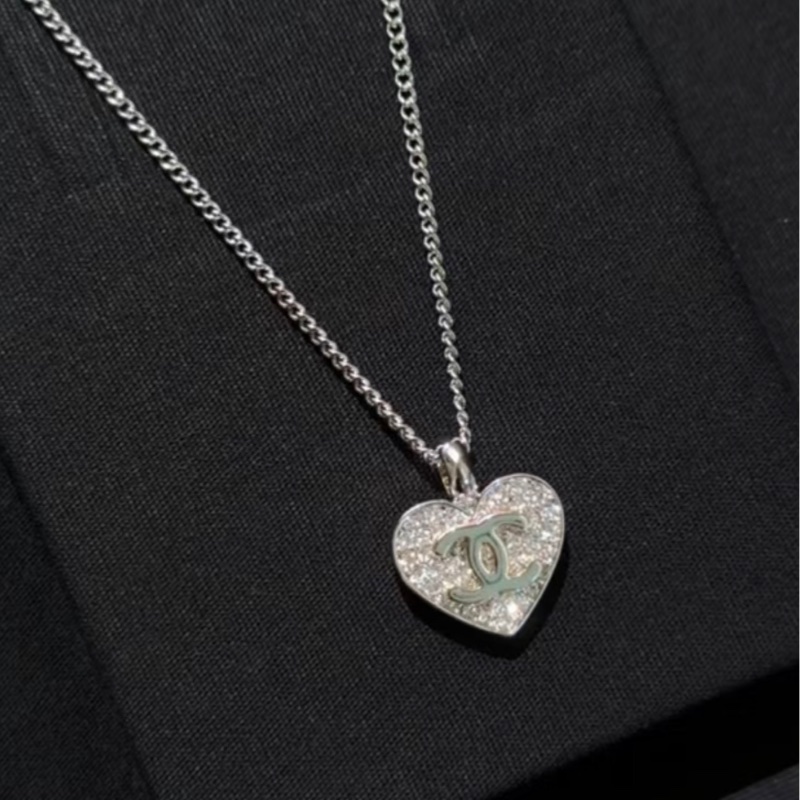 Chanel香奈兒26P閃閃愛心項鍊-4