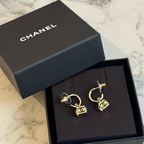 Chanel ABE812淡金方鑽黑雙C耳環 超閃✨✨