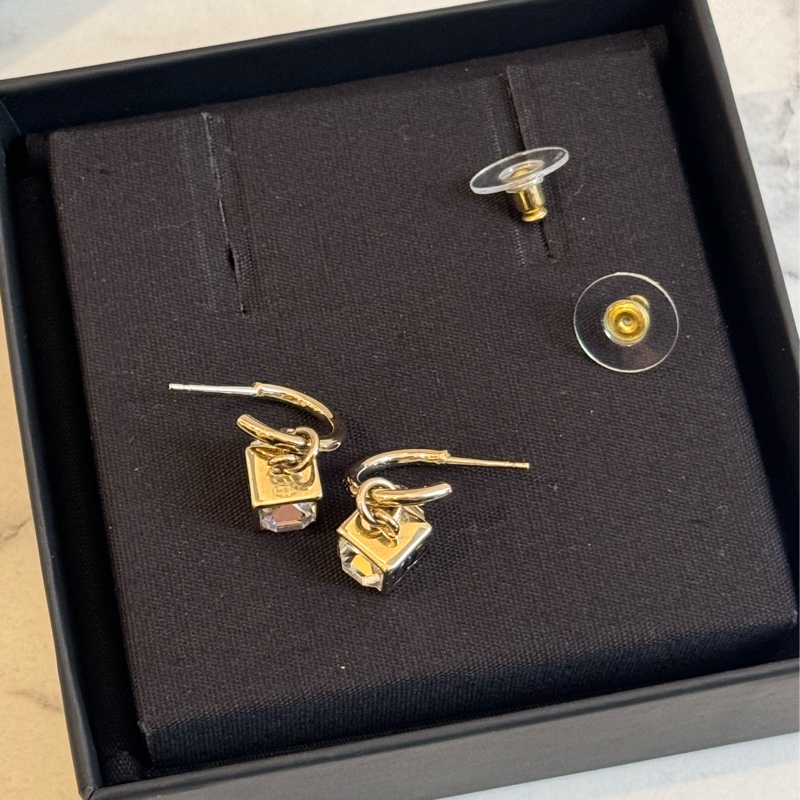 Chanel ABE812淡金方鑽黑雙C耳環 超閃✨✨-6