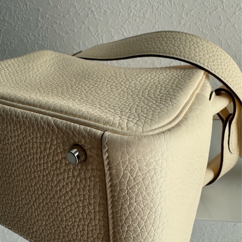 Hermes奶昔白銀釦mini lindy 超仙氣❤️🔥-7