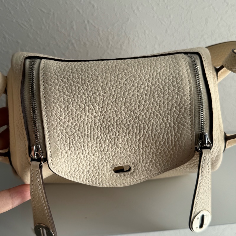 Hermes奶昔白銀釦mini lindy 超仙氣❤️🔥-18